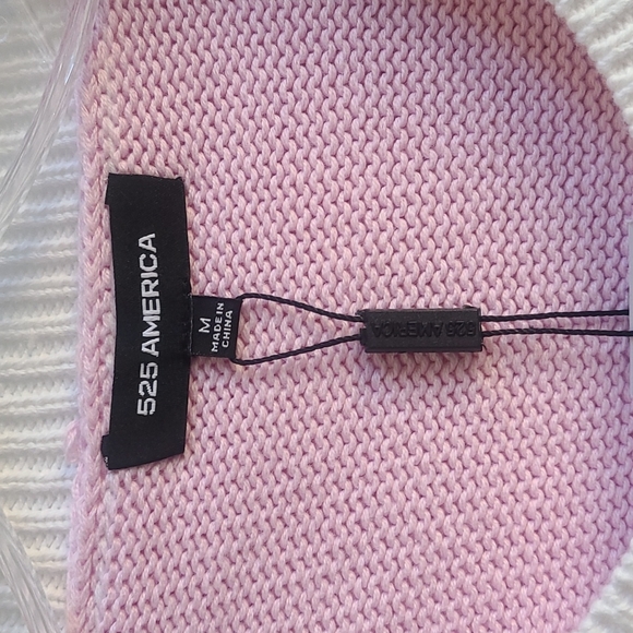 Women’s NWT 525 "Born in Brooklyn" Sweater - Picture 4 of 4